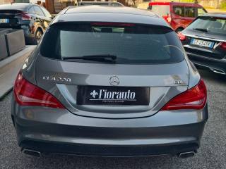 MERCEDES-BENZ CLA 220 usata, con Alzacristalli elettrici