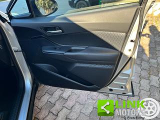 TOYOTA C-HR usata, con Controllo vocale