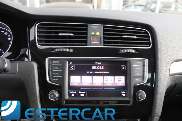 VOLKSWAGEN Golf usata, con Park Distance Control