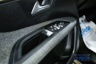 PEUGEOT 3008 usata, con Bracciolo