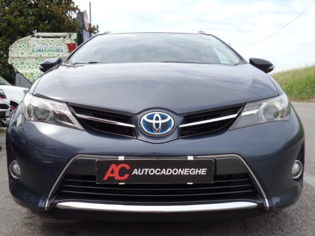 TOYOTA Auris usata, con Airbag laterali