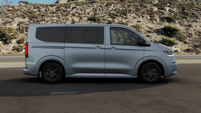 VOLKSWAGEN Caravelle usata, con ABS