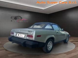 TRIUMPH TR7 usata, con Lettore CD
