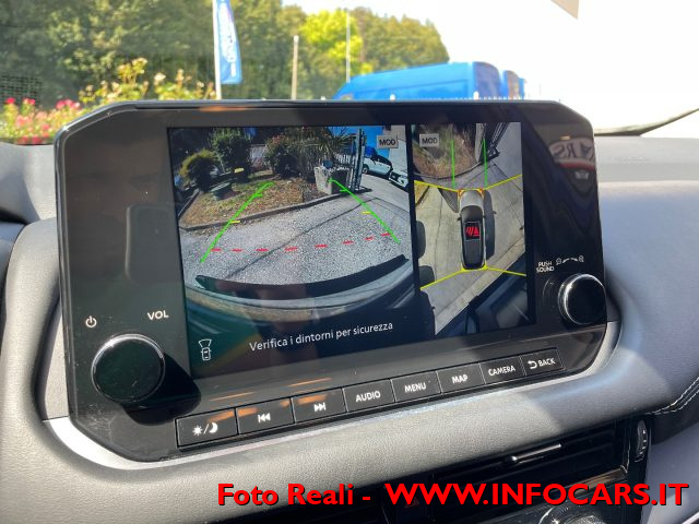 NISSAN Qashqai usata, con USB