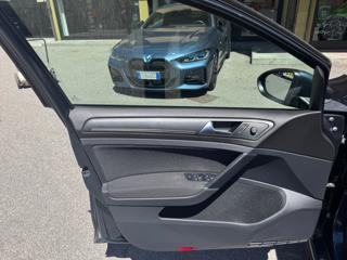 VOLKSWAGEN Golf GTI usata, con Cronologia tagliandi