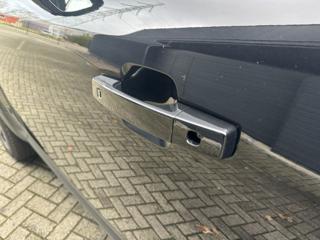 LAND ROVER Defender usata, con ESP