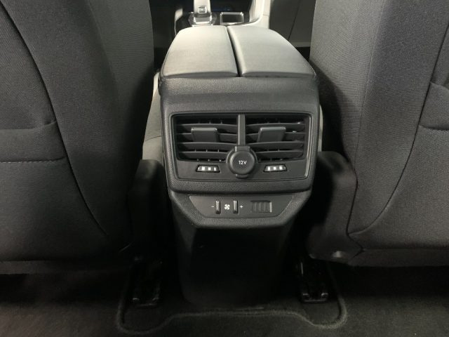 PEUGEOT 5008 usata, con Fendinebbia