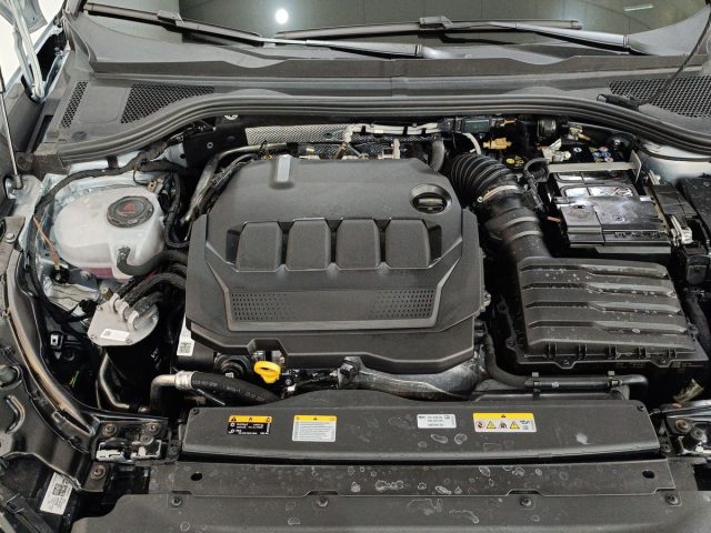 SKODA Superb usata, con Adaptive Cruise Control