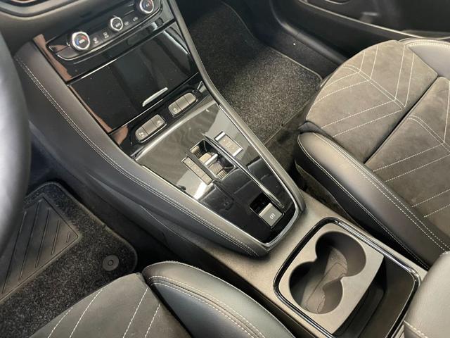 OPEL Grandland usata, con Touch screen