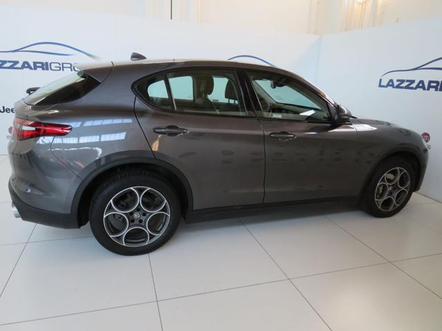 ALFA ROMEO Stelvio usata, con Autoradio