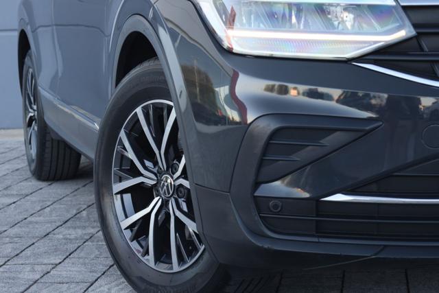 VOLKSWAGEN Tiguan usata, con Spoiler