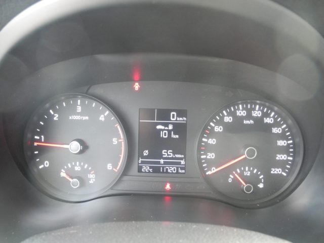 KIA Stonic usata, con Autoradio