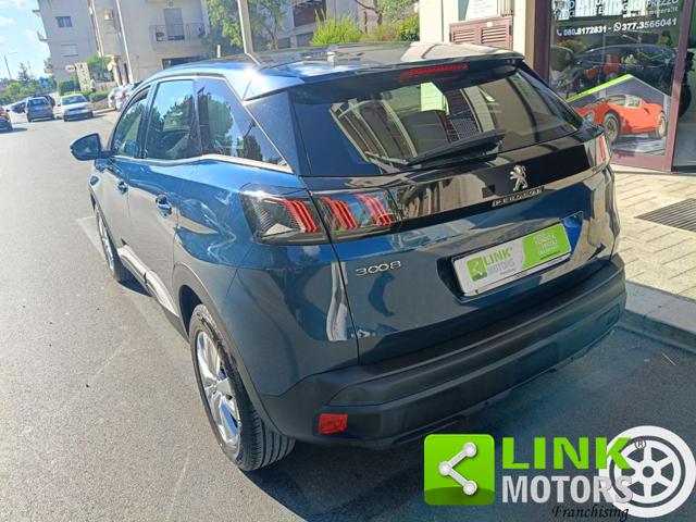 PEUGEOT 3008 usata, con Leve al volante