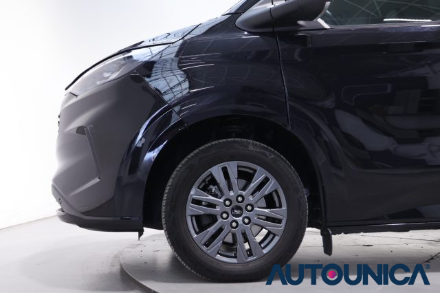 FORD Tourneo Custom usata, con Leve al volante