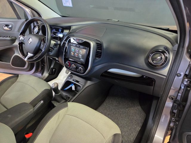 RENAULT Captur usata, con Bluetooth