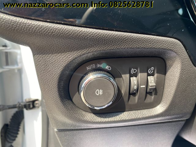 OPEL Corsa usata, con Bluetooth