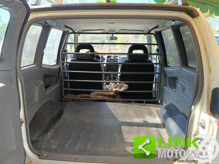 NISSAN Terrano II usata, con Sedile posteriore sdoppiato