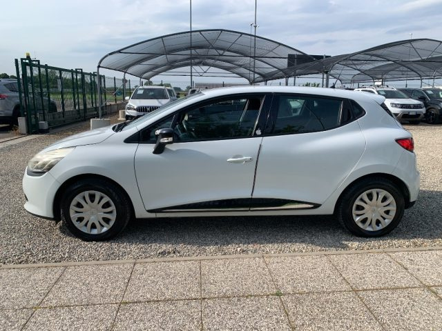 RENAULT Clio usata, con Climatizzatore