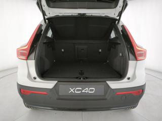 VOLVO XC40 usata, con Sensori di parcheggio anteriori