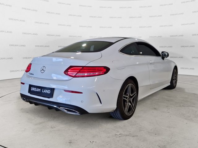 MERCEDES-BENZ C 220 usata, con Autoradio