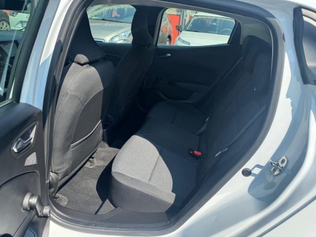 RENAULT Clio usata, con Fari LED