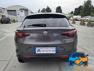 ALFA ROMEO Stelvio usata, con Alzacristalli elettrici
