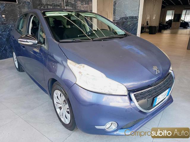 PEUGEOT 208 usata, con Airbag