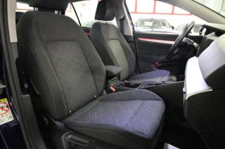 VOLKSWAGEN Golf usata, con USB