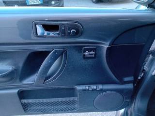 VOLKSWAGEN New Beetle usata, con ESP