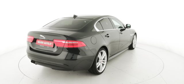 JAGUAR XE usata, con Cerchi in lega