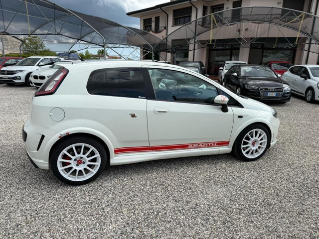 ABARTH Punto Evo usata, con Autoradio