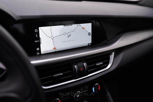 ALFA ROMEO Stelvio usata, con Sistema di navigazione