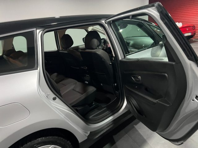 RENAULT Grand Scenic usata, con Controllo trazione