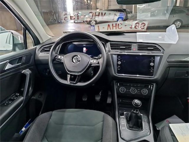 VOLKSWAGEN Tiguan usata, con Boardcomputer