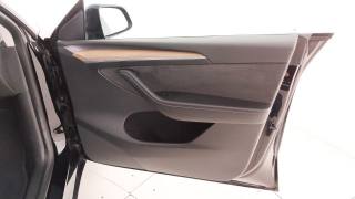 TESLA Model Y usata, con Monitoraggio pressione pneumatici