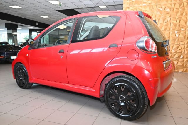 TOYOTA Aygo usata 7