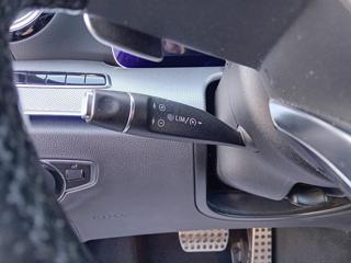 MERCEDES-BENZ E 220 usata, con Cronologia tagliandi