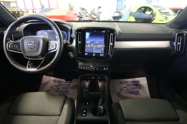 VOLVO XC40 usata, con Controllo automatico clima