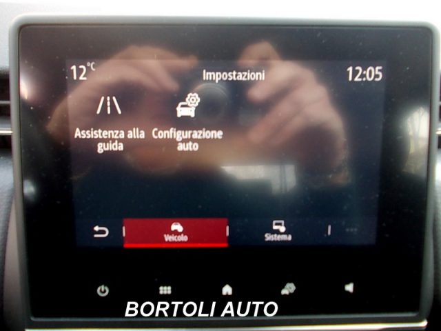 RENAULT Captur usata, con Touch screen
