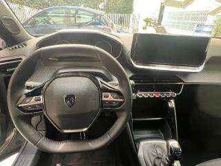 PEUGEOT 2008 usata, con Lettore CD