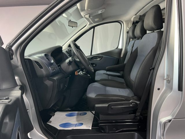 OPEL Vivaro usata, con Boardcomputer