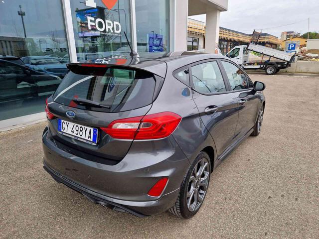 FORD Fiesta usata, con Autoradio