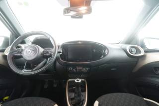 TOYOTA Aygo X usata 4