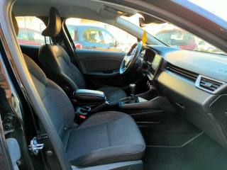 RENAULT Clio usata, con Touch screen