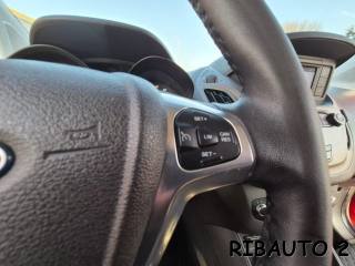 FORD Tourneo Courier usata, con Specchietti laterali elettrici