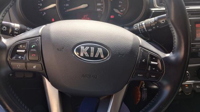 KIA Rio usata, con Specchietti laterali elettrici