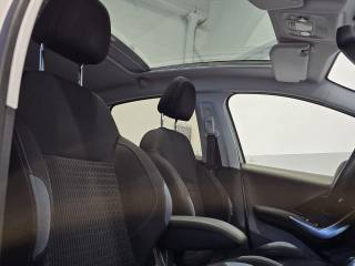 PEUGEOT 208 usata, con Specchietti laterali elettrici
