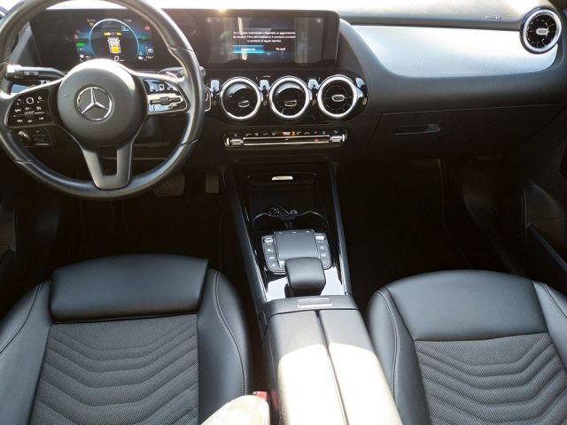 MERCEDES-BENZ GLA 250 usata, con Volante multifunzione