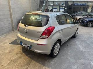 HYUNDAI i20 usata, con Alzacristalli elettrici