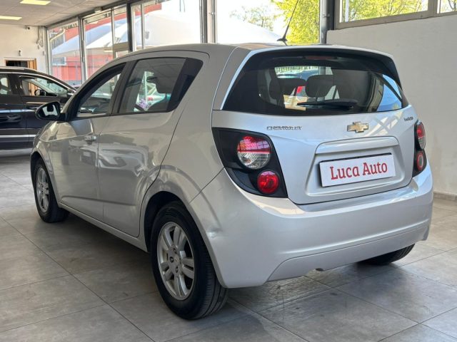 CHEVROLET Aveo usata, con Autoradio